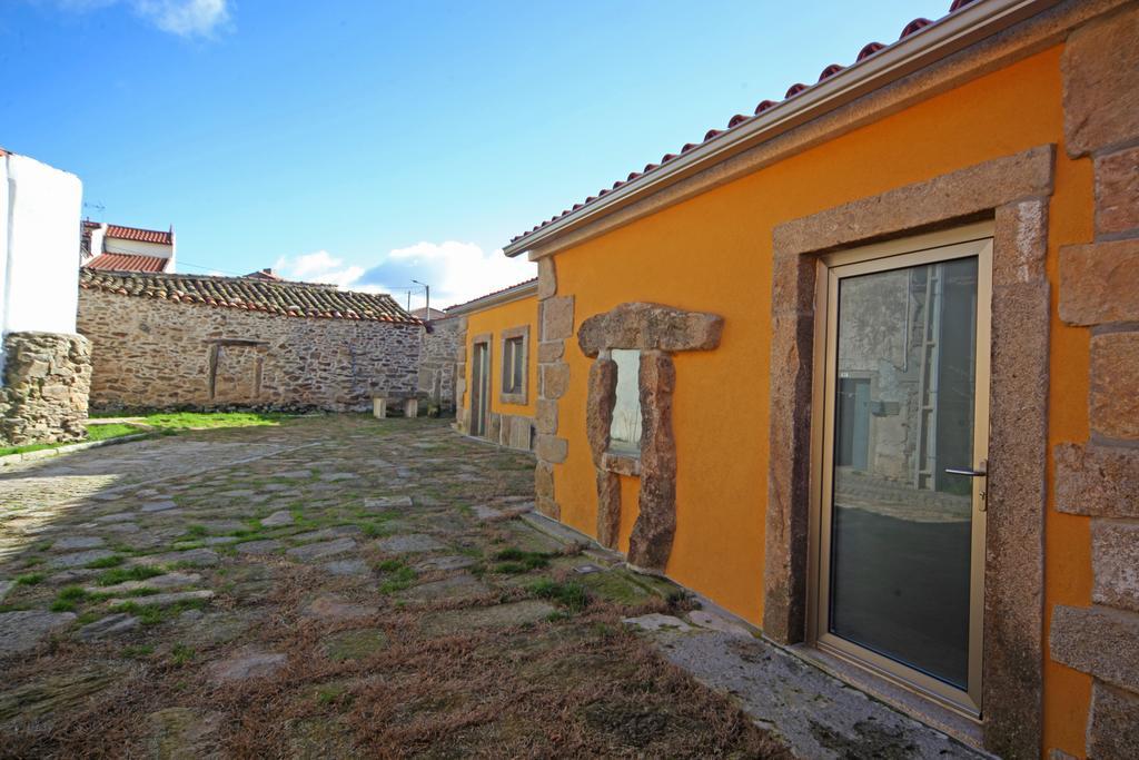 Vila Curral De L Tiu Pino Sendim  Exteriér fotografie