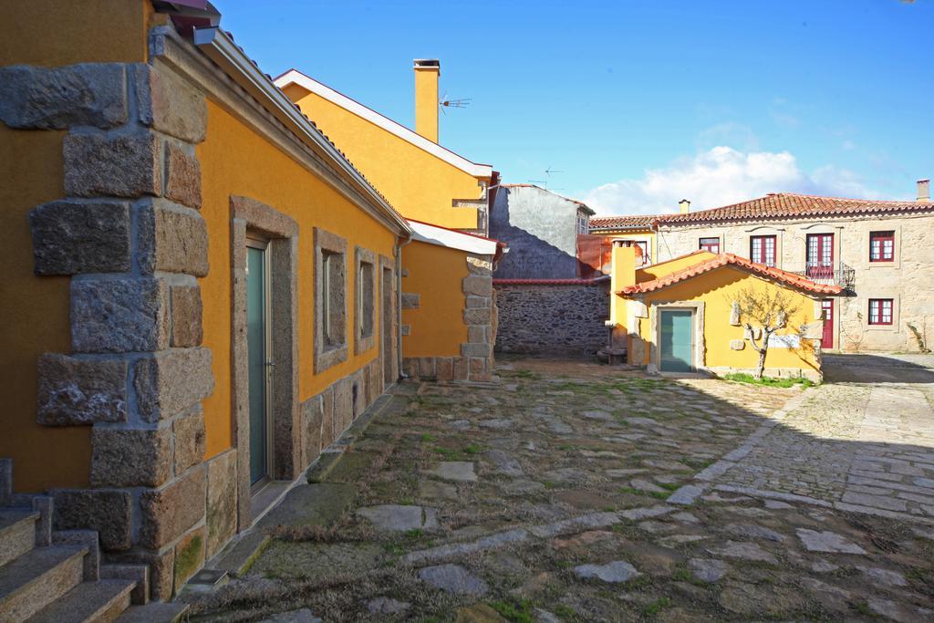 Vila Curral De L Tiu Pino Sendim  Exteriér fotografie