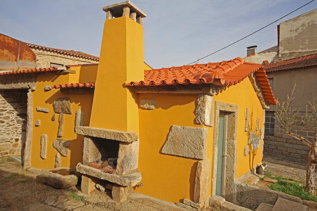 Vila Curral De L Tiu Pino Sendim  Exteriér fotografie