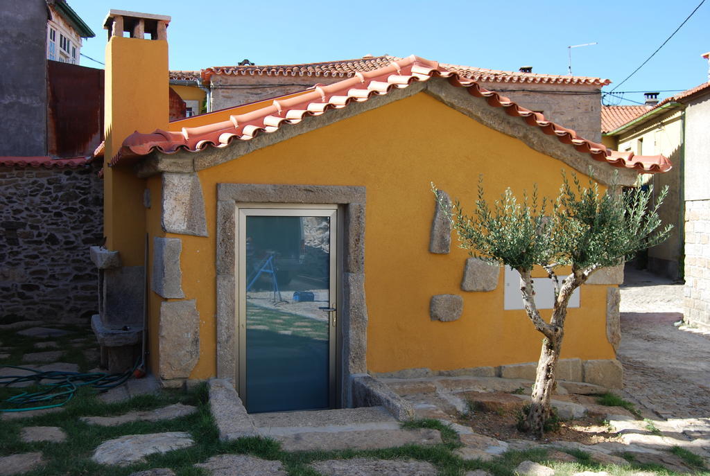 Vila Curral De L Tiu Pino Sendim  Exteriér fotografie